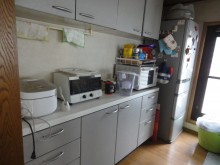 吊戸と壁を撤去して明るく広々としたキッチンに